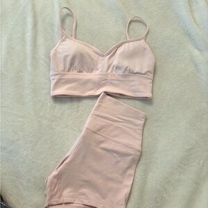 Lululemon Strawberry Milkshake Set